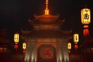 《星屑收集员》少年把发光星屑装进玻璃罐